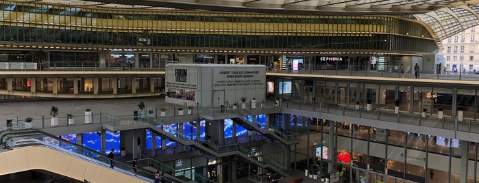 Westfield Forum des Halles is one of Bookstores & Libraries.