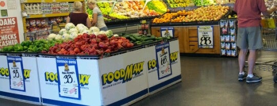 FoodMaxx is one of Lieux qui ont plu à Keith.