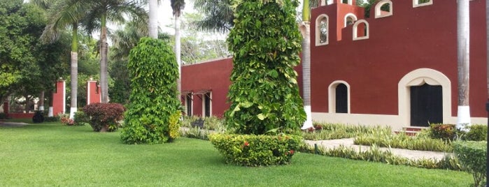 Hacienda Kancabchen Gamboa is one of Favoritos Yucatán.