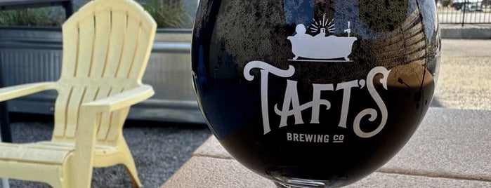 Taft's Brewing Company is one of Posti che sono piaciuti a Thomas.