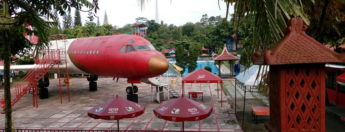 Owabong Waterpark is one of All-time favorites in Indonesia.