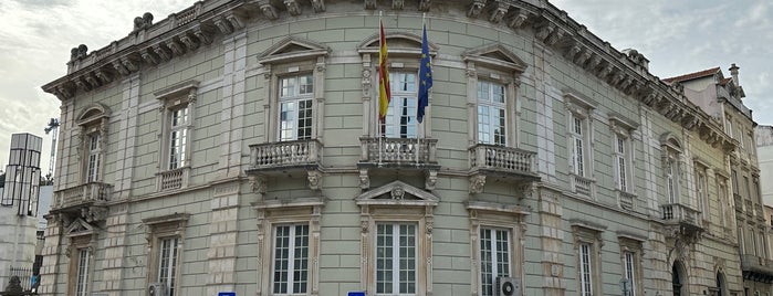 Consulado de Espanha is one of Embaixadas e Consulados.