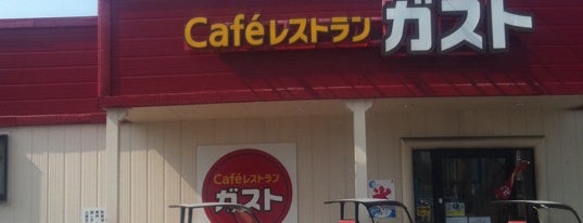 ガスト 蟹江店 is one of ばぁのすけ39号さんのお気に入りスポット.