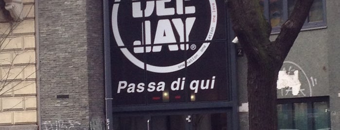 Radio Deejay is one of places.