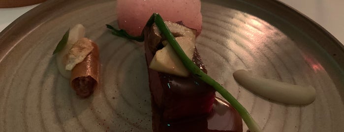 Yeatman Restaurant is one of Porto.