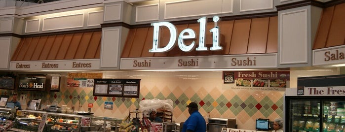 Harris Teeter is one of Jaiさんのお気に入りスポット.