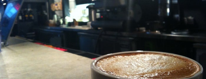 Coffee Foundry is one of NYC Cafe Work & Study.