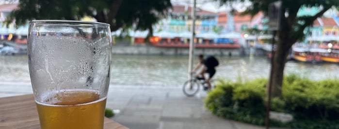 sQue is one of Micheenli Guide: Top 60 Around Clarke Quay.