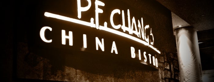 P.F. Chang's is one of สถานที่ที่ Rachel ถูกใจ.