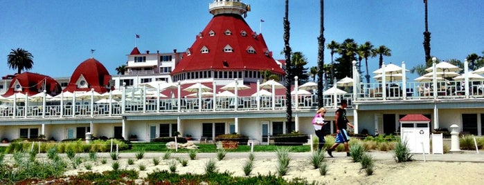 Hotel del Coronado is one of Andy: сохраненные места.