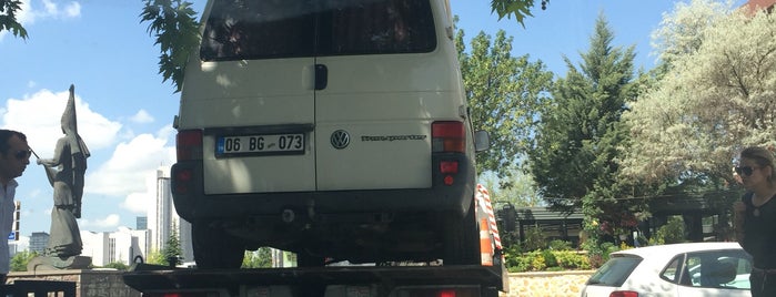 Dilek Volkswagen is one of Aydin'in Beğendiği Mekanlar.
