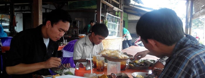 RM. Saung a opik is one of Favorite Food.