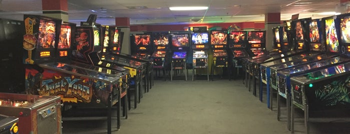 Pinballz Arcade is one of I 🌵Austin.