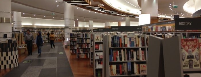 Books Kinokuniya is one of Dubai Summer '14.