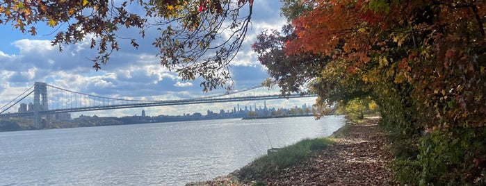 Ross Dock Picnic Area is one of ⭐️ E’s Park + Lake + Beach around NYC.