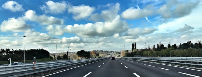Area di Parcheggio Frassino Est is one of Autostrada A4 - «Serenissima».