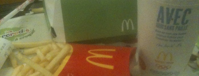 McDonald's is one of Lieux ajoutés.