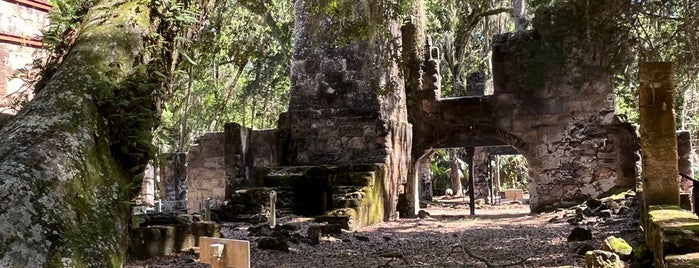 Bulow Plantation Ruins State Park is one of Cool shit to see.