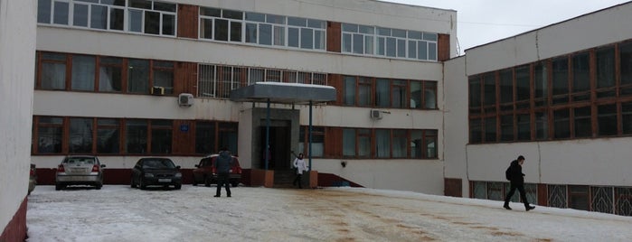 Гимназия №19 is one of Школы г. Орла.