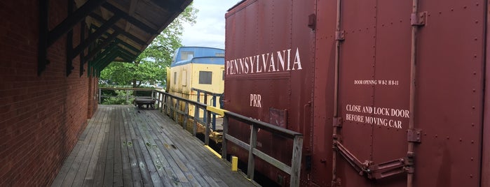 Long Island Railroad Museum is one of Gespeicherte Orte von Elaine.