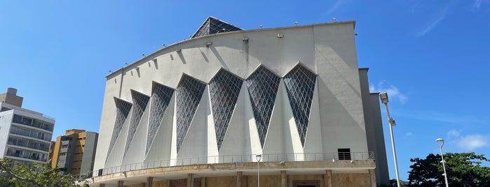 Catedral Metropolitana María Reina is one of Plancito desparche!.