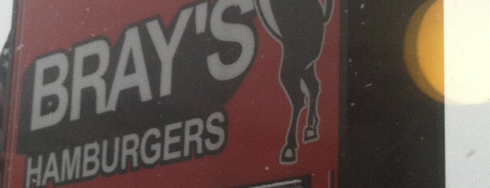 Bray's Hamburgers is one of Kyle 님이 좋아한 장소.