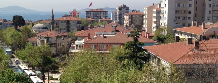 Vukela Caddesi is one of İstanbul 8.