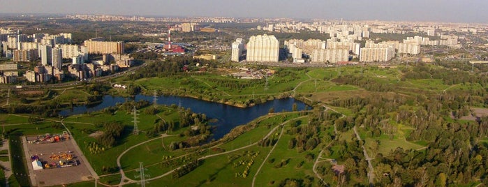 Ландшафтный парк «Митино» is one of Orte, die Olesya V. gefallen.
