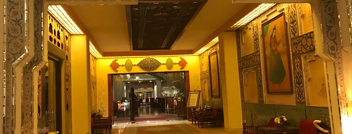 Cheshm Andaz Restaurant | رستوران چشم انداز is one of Iran - Essen.