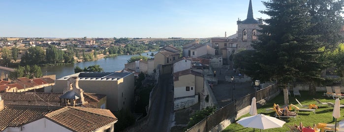 Rio Duero is one of Zamora, buenos sitios que visite.