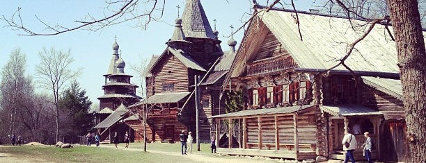 Vitoslavlitsy Museum is one of Best in Novgorod.