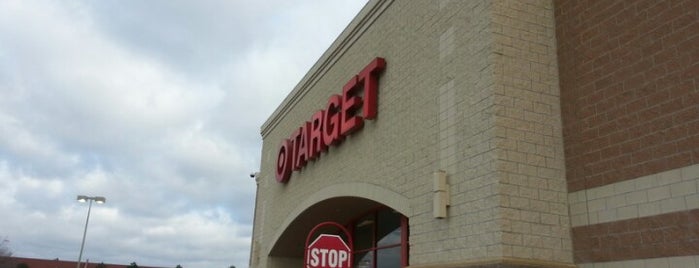 Target is one of สถานที่ที่ Spencer ถูกใจ.