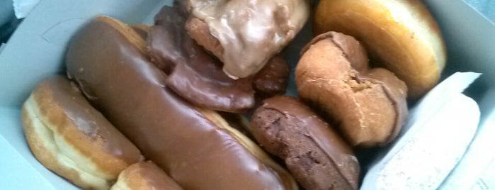 KD's Donuts is one of Sweets.