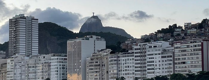 Mureta do Leme is one of Rio.