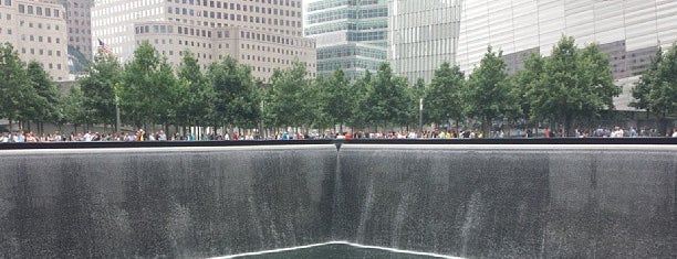 Memorial e Museu Nacional do 11 de Setembro is one of Must See NYC.