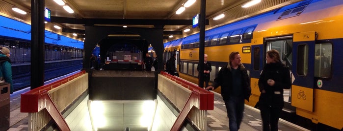 Station Alkmaar is one of train stations.