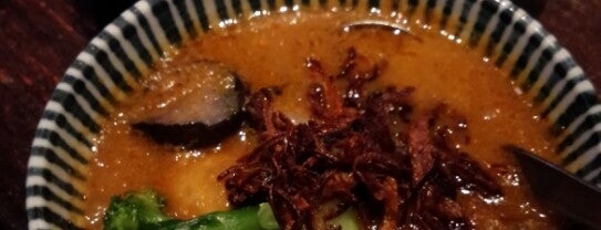 和亜創菜&米麺居酒屋 風土木 is one of Locais curtidos por Daisukee.