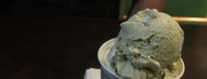Grand Gelato is one of Isabelさんのお気に入りスポット.