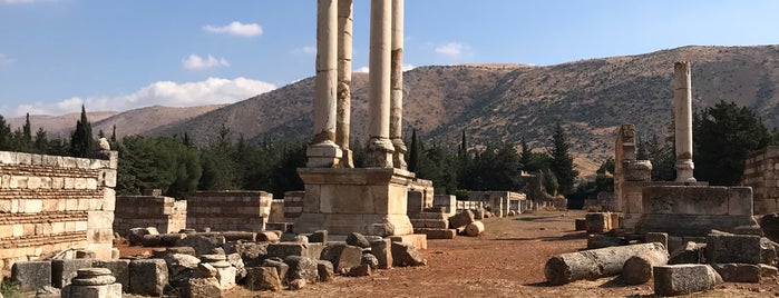 Anjar is one of Mil e Uma Viagens'in Beğendiği Mekanlar.