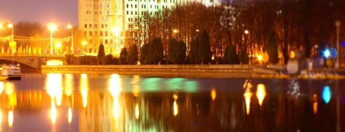 Набережная реки Свислочь в парке Максима Горького is one of Minsk.