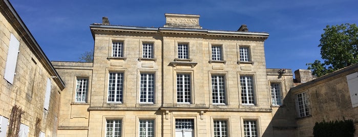 Château Figeac is one of Tempat yang Disimpan Jean-Marc.