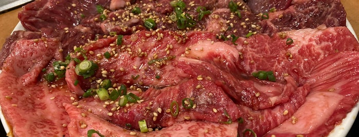 焼肉ざんまい is one of Jernej'in Beğendiği Mekanlar.