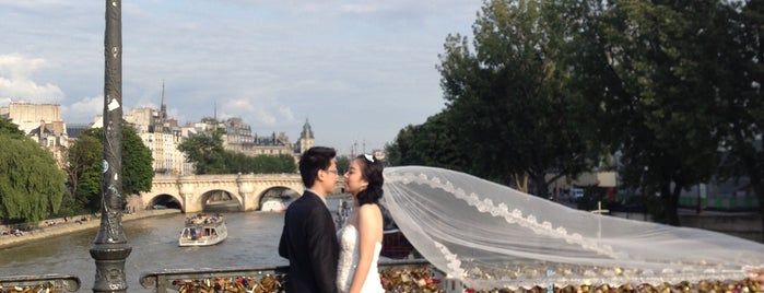 Pont des Arts is one of OÙ | Paris for lovers.