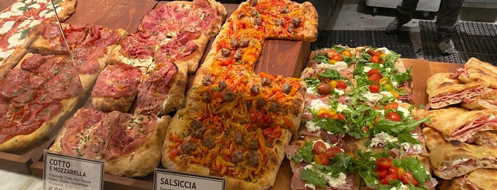 Alla Pala Pizza & Enoteca is one of Kati E’s Liked Places.