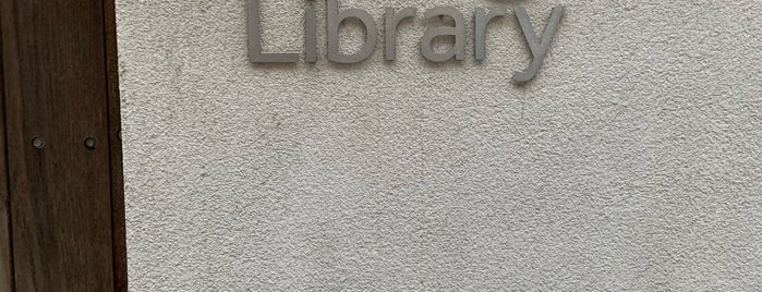 Scottish Poetry Library is one of Edinburgh.
