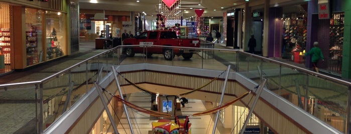 Hamilton Place Mall is one of My Favorites.
