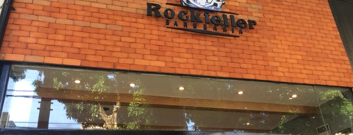 Rockfeller Barbearia is one of สถานที่ที่ Daniel ถูกใจ.