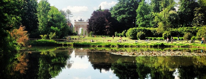 Parque Sempione is one of Milano da bere.