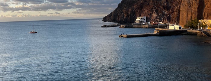 Playa de Sardina is one of Gran canaria.