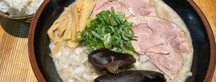 Mensho Katsumi is one of Tokyo noodles.